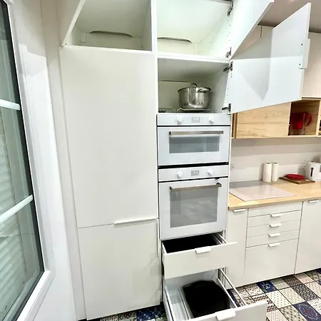 Charmante Maison Avec Piscine *