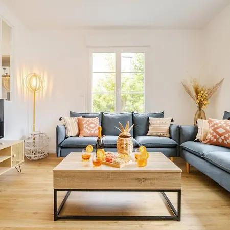 Charmante Maison Avec Piscine